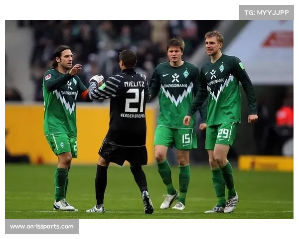 门兴格拉德巴赫4-0大胜圣保利 迎来赛季首场胜利